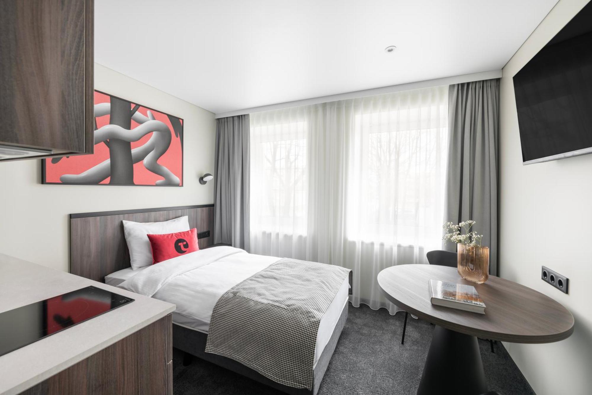 Taurage Hotel Bagian luar foto